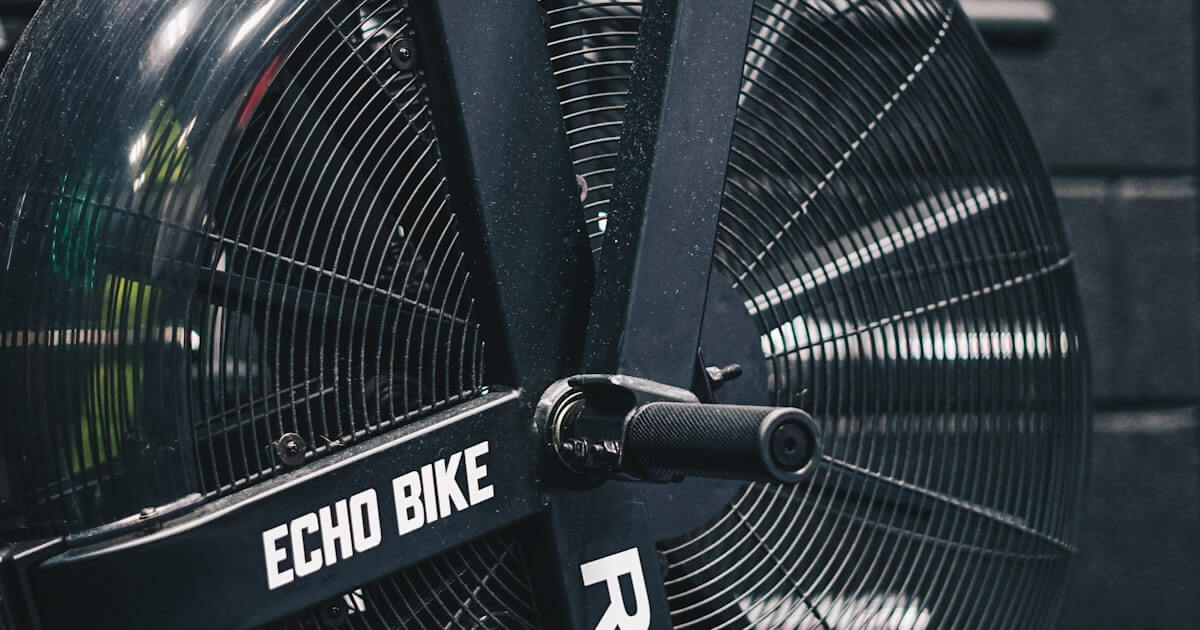 Assault Bike Playlist BPM: Match Music to Fan Bike RPM