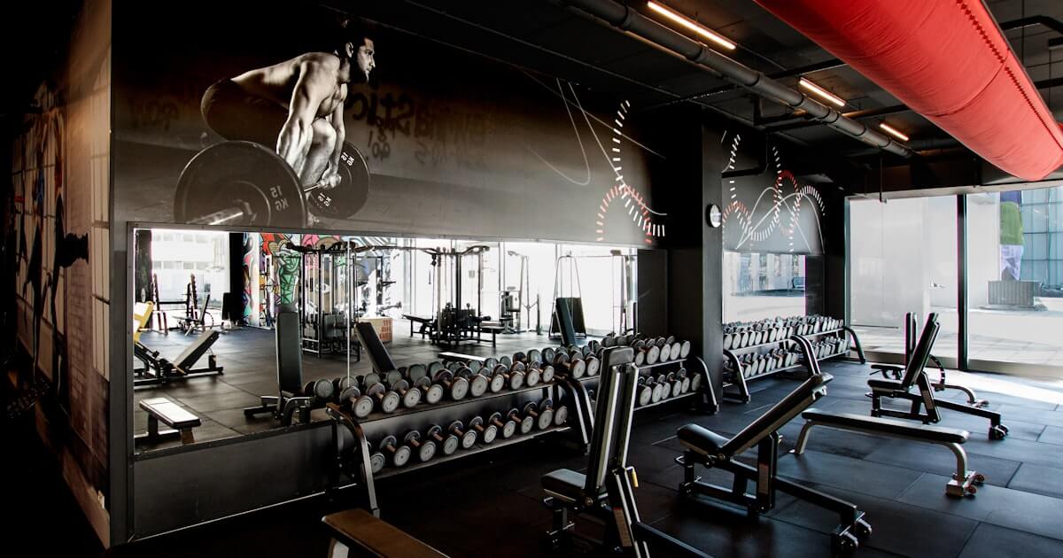 Walking Backwards on a Treadmill: Best BPM for Knee Rehab